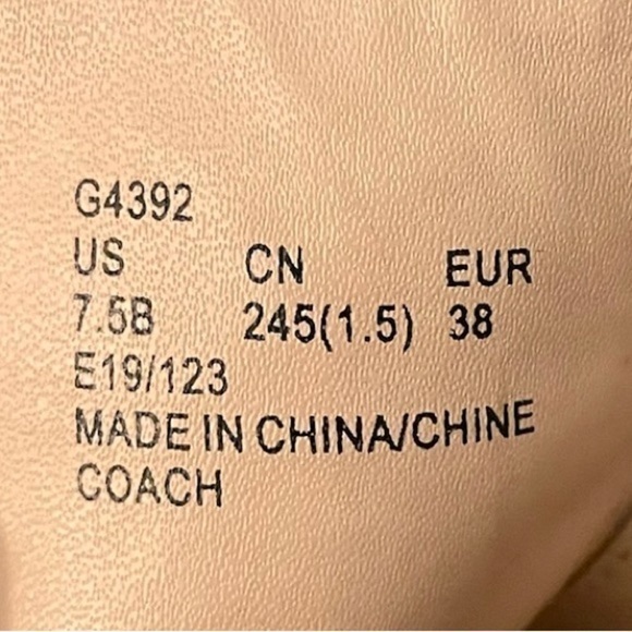 Coach Women’s Dylan Horse-And-Carriage Leather Booties Size 7.5  EUC - Picture 6 of 6